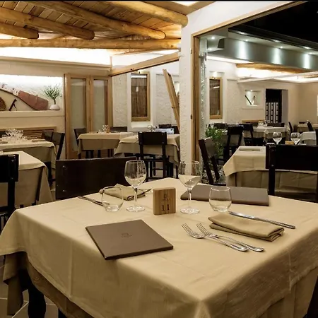 Vecchio Saracino - Carola 1801 Bed and breakfast 2*